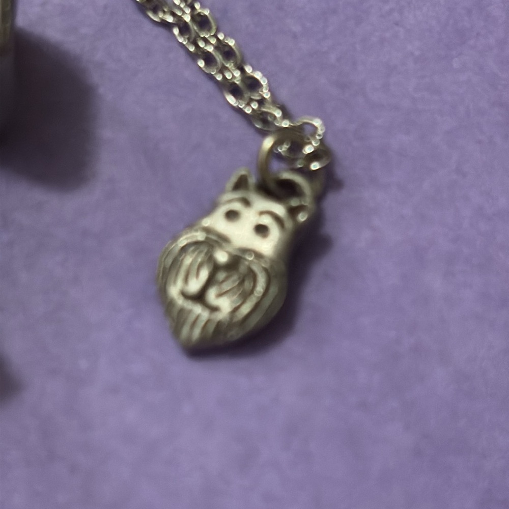 Chelsea Pewter Scotty dog with earrings, brooch, necklace, and jewellery box - Picture 4 of 5